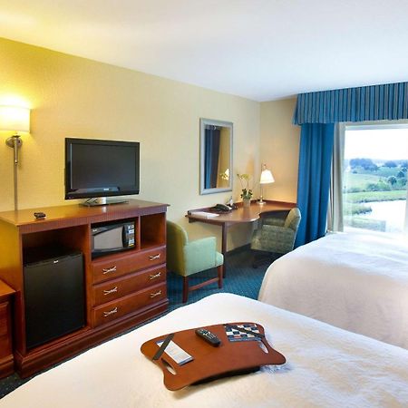 Hampton Inn & Suites Лейк-Уэльс Экстерьер фото